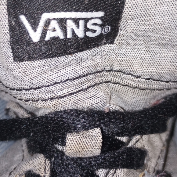 Vans 721356 Kids Hi-Top Basketball Shoes Gray Size 1.5Y - Picture 7 of 8